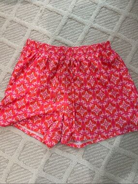 Women’s Pink Floral Shorts with Elastic Waist